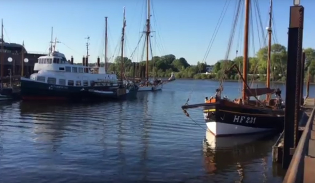 Finkenwerder Yalla Hamburg